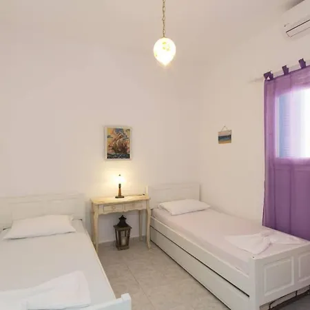 بيت للعطل Seafront Quiet House With Bbq In Molos