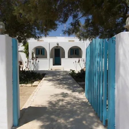 بيت للعطل Seafront Quiet House With Bbq In Molos باروس